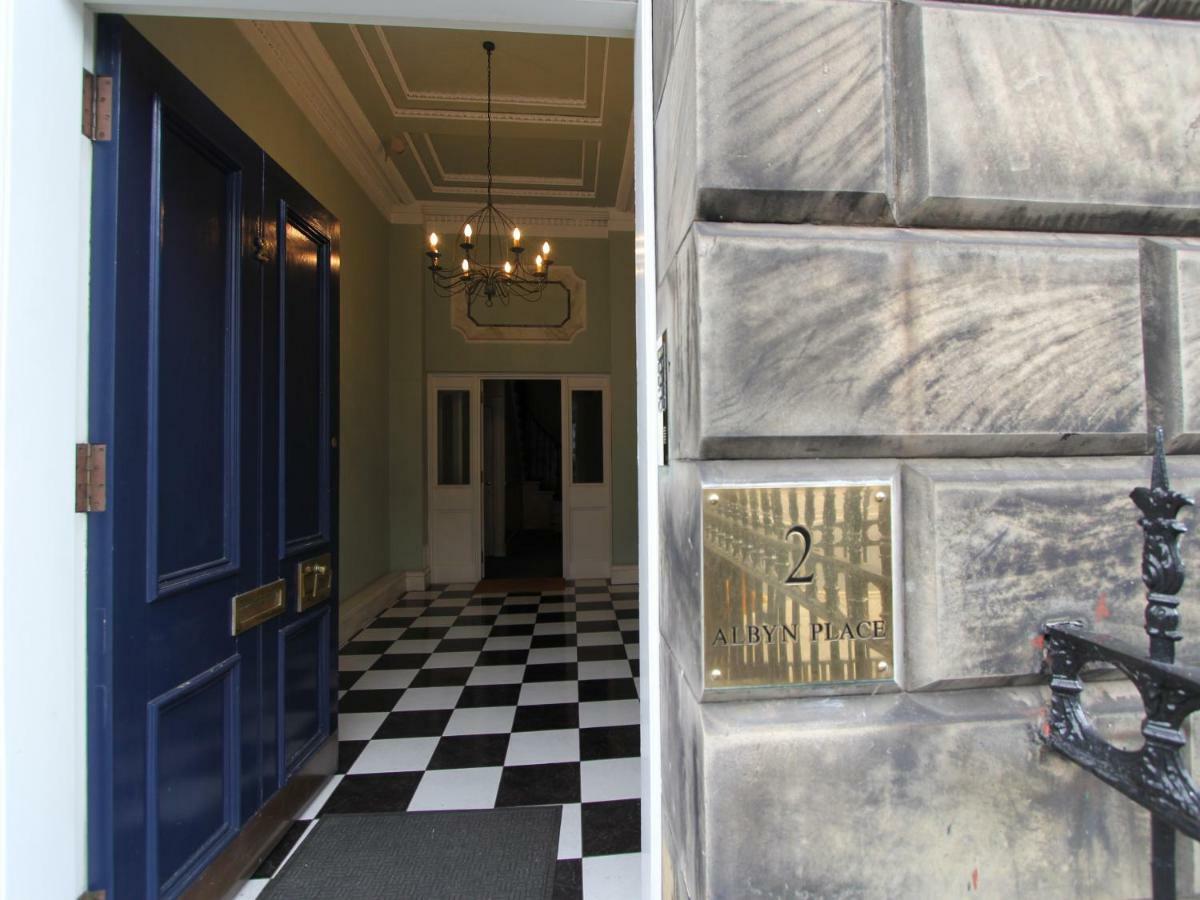 Escape To Edinburgh @ Albyn Place Extérieur photo