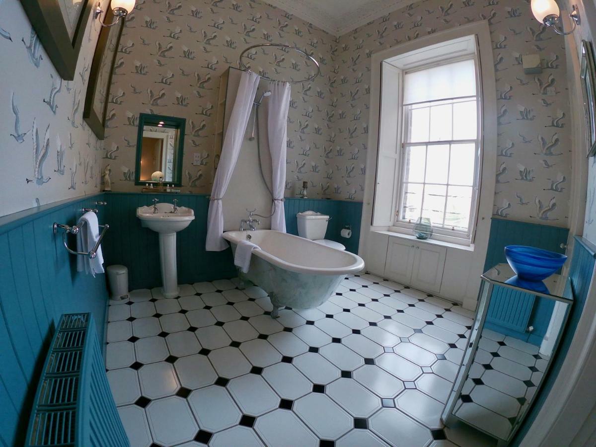 Escape To Edinburgh @ Albyn Place Extérieur photo